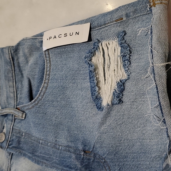 PacSun Jean Shorts - Picture 3 of 7